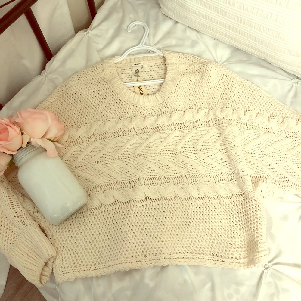 Cream Chunky Knit Crop Sweater BNWT